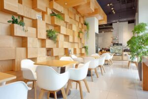 【フリー素材】カフェのおしゃれなウッドデザインの壁・テーブル席０